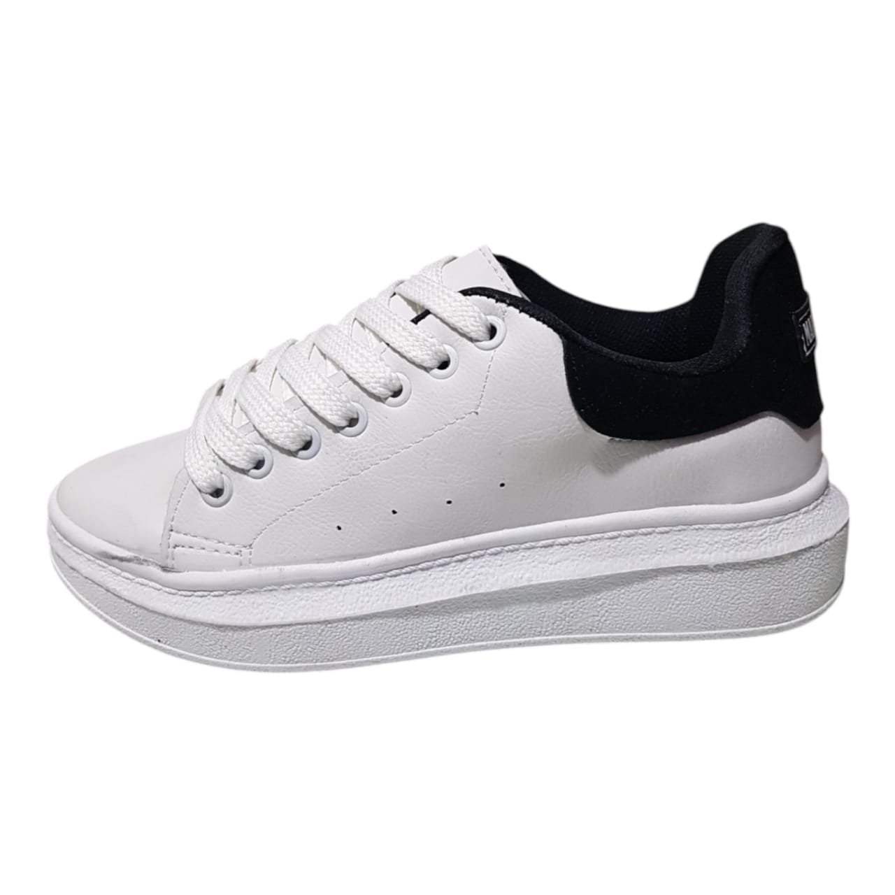 CASUAL-CORDON-BLANCO-NEGRO